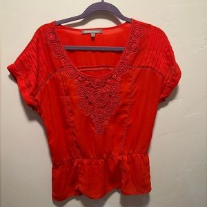 Daniel Rainn Top Coral